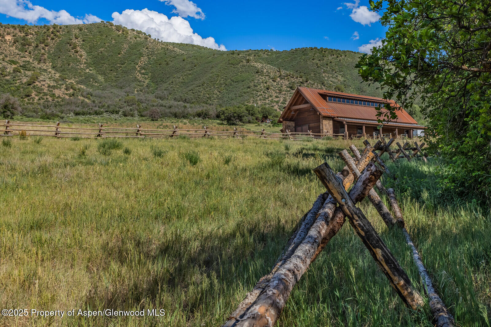 902/904 Sopris Creek Road