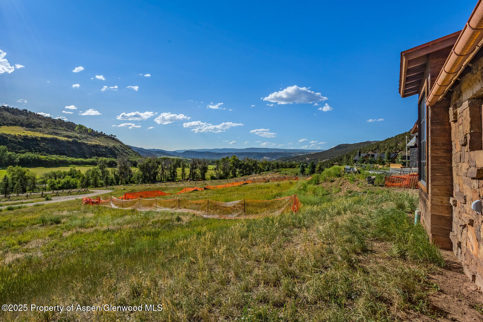 902/904 Sopris Creek Road