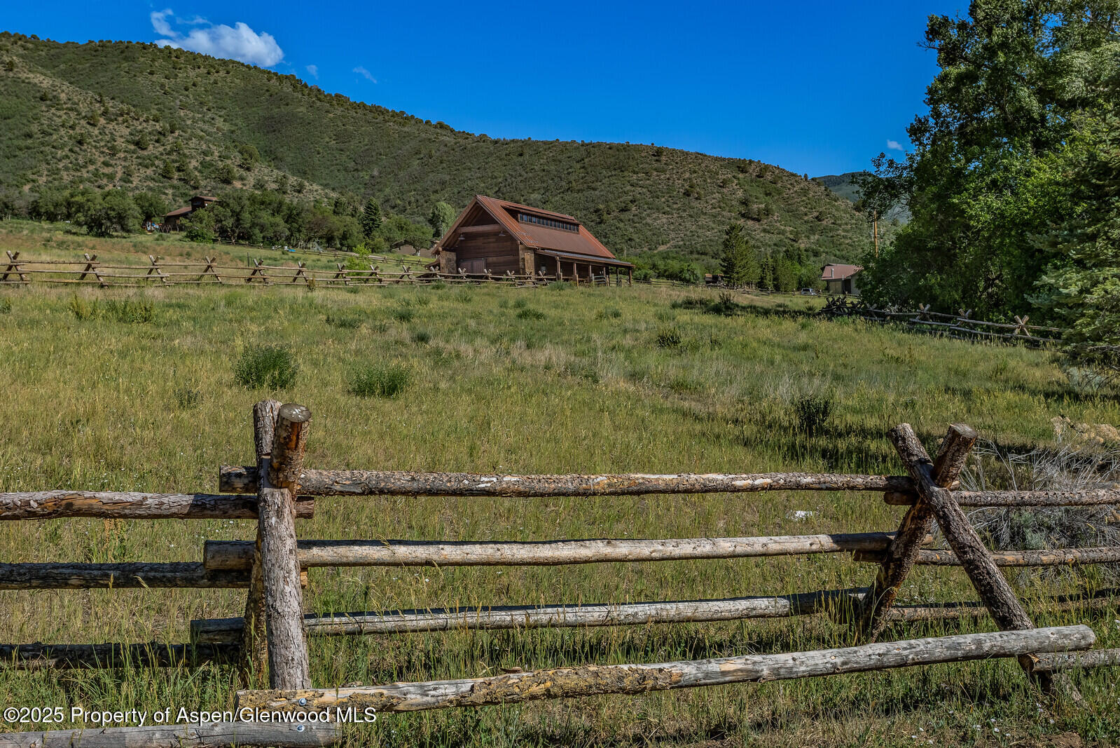 902/904 Sopris Creek Road