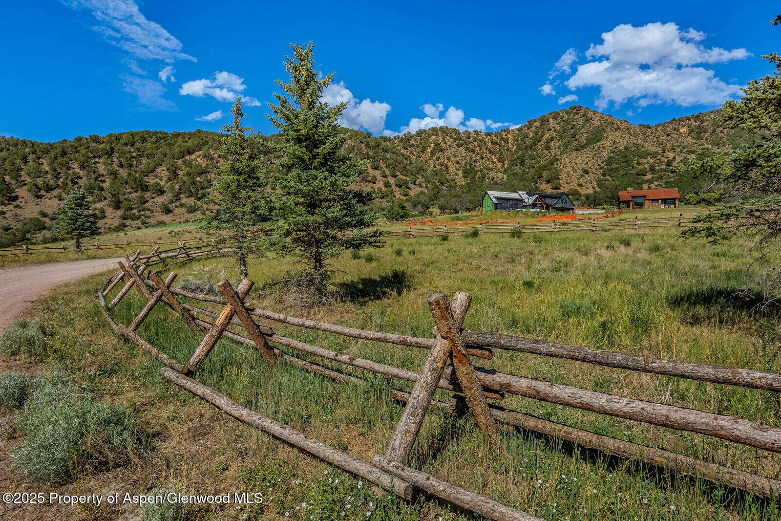 902/904 Sopris Creek Road