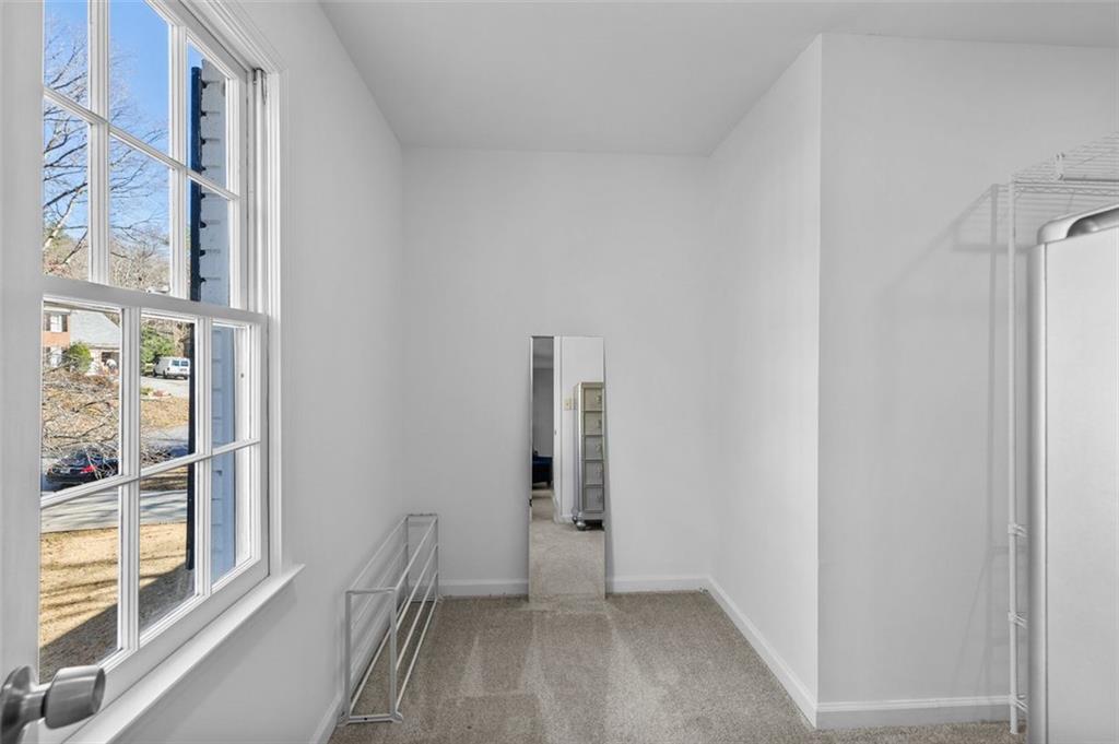 6304 BROOMSEDGE Trail