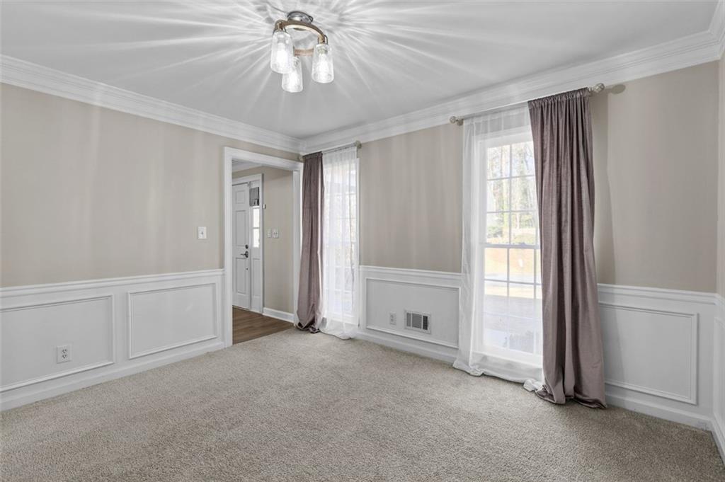 6304 BROOMSEDGE Trail