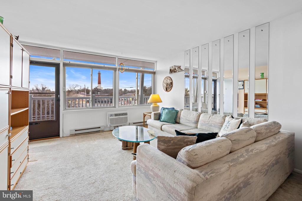 401 BROADWAY 24