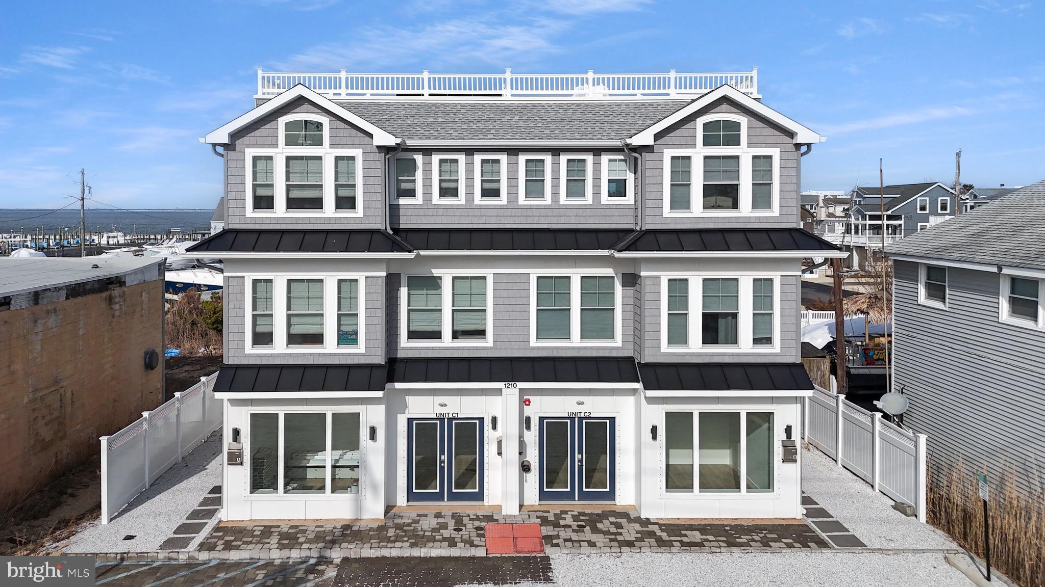 1210 LONG BEACH BLVD C2-01