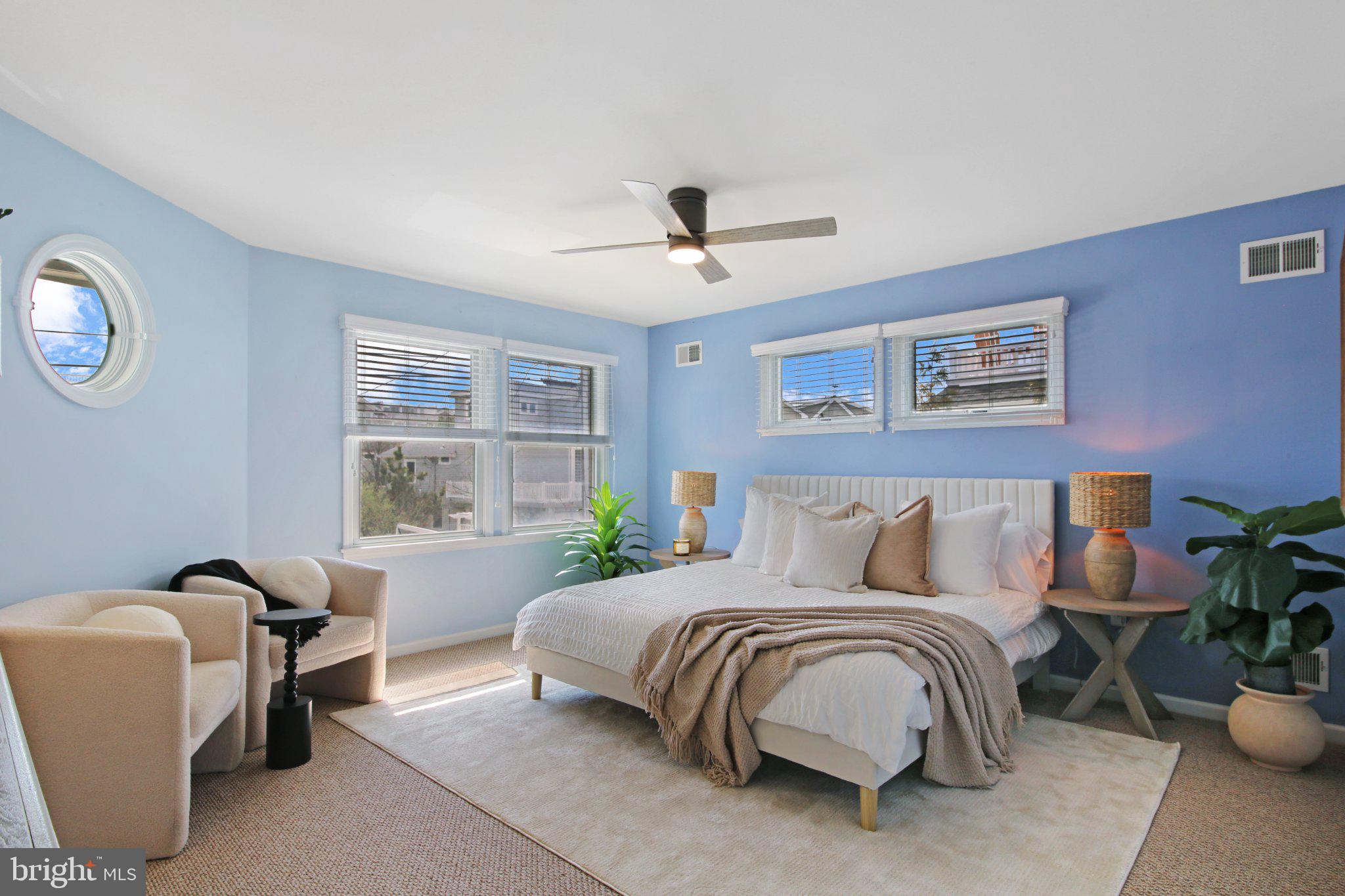 1060 LONG BEACH BOULEVARD CW B W