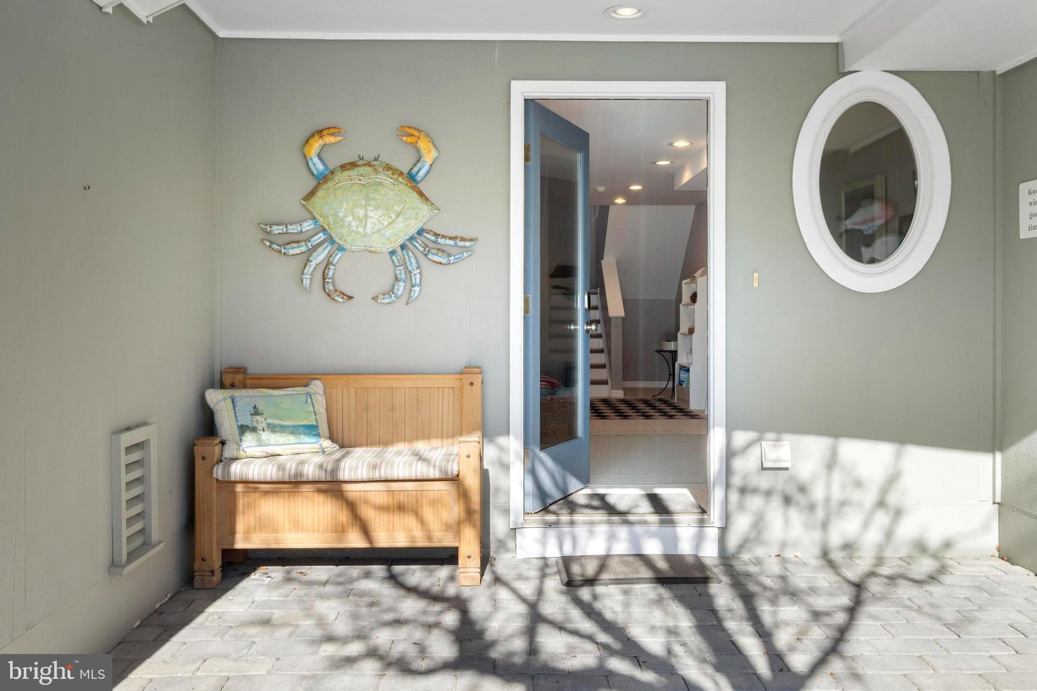 1060 LONG BEACH BOULEVARD CW B W