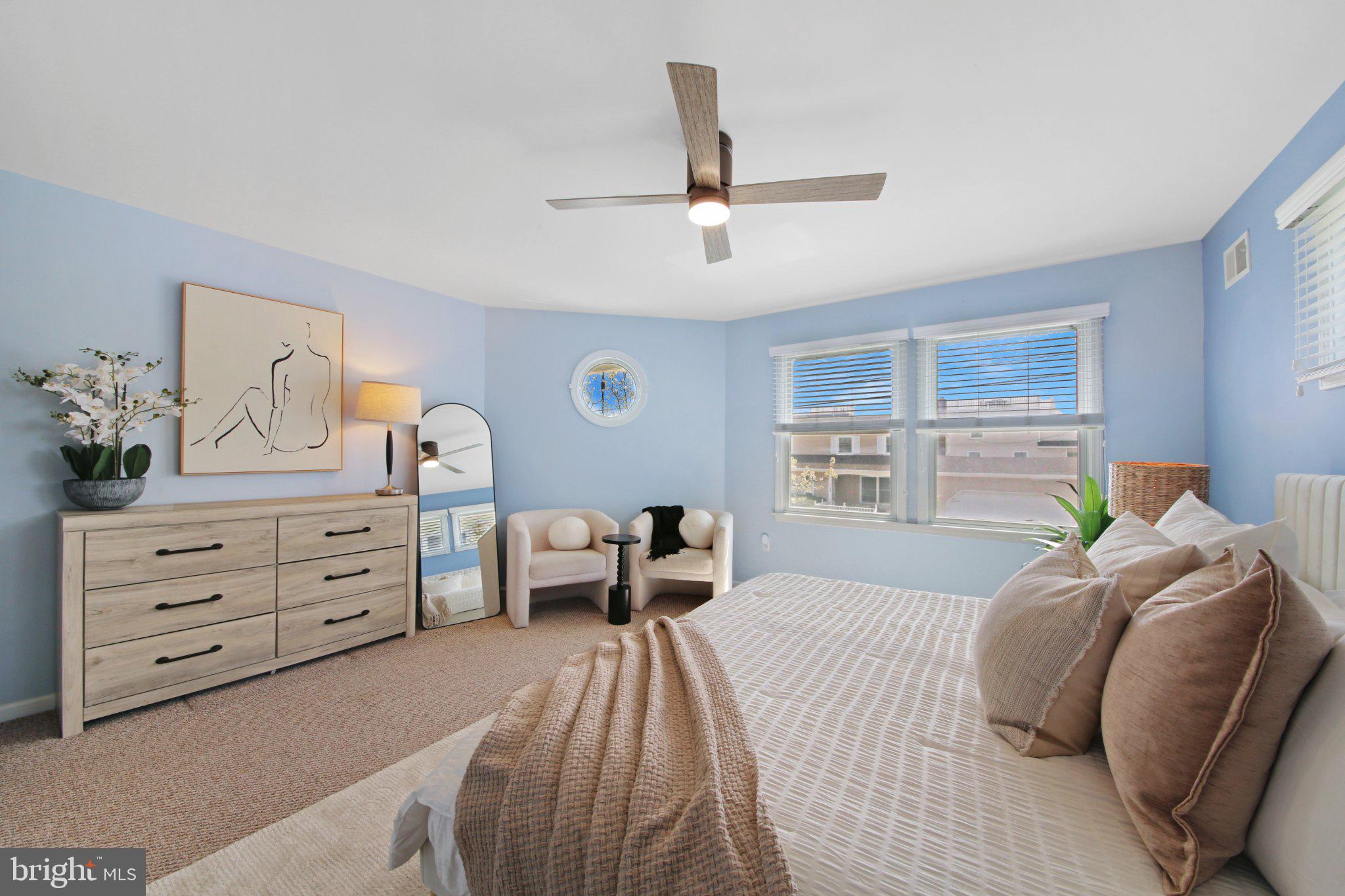 1060 LONG BEACH BOULEVARD CW B W