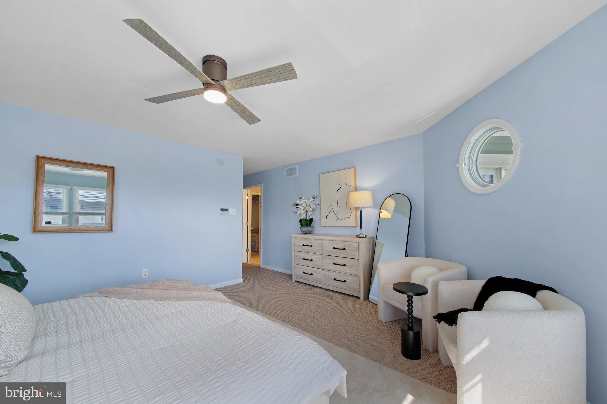 1060 LONG BEACH BOULEVARD CW B W