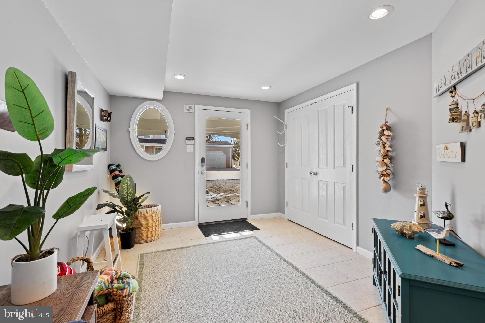 1060 LONG BEACH BOULEVARD CW B W