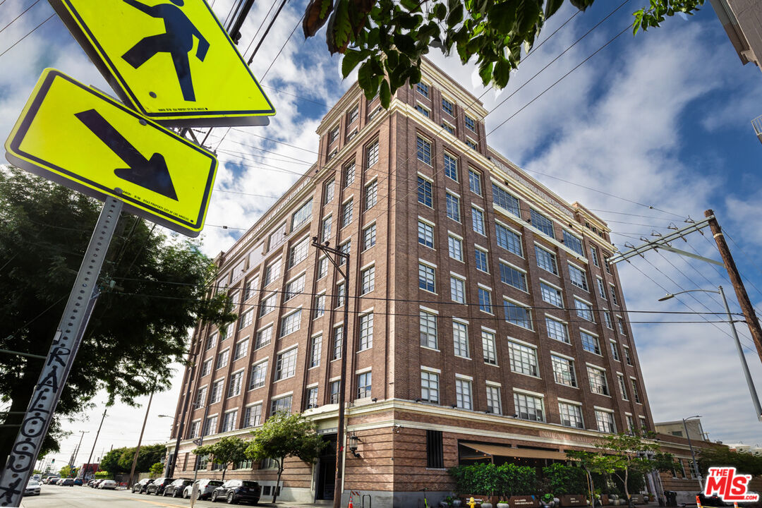 1850 E Industrial St Unit: 506