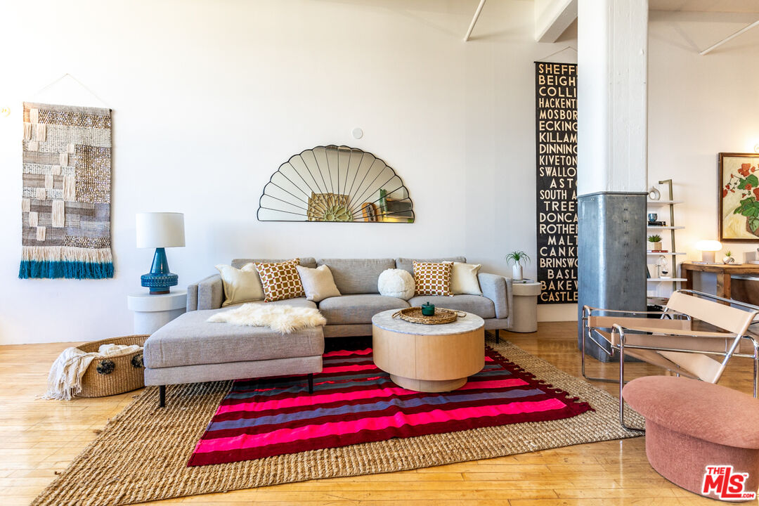 1850 E Industrial St Unit: 506