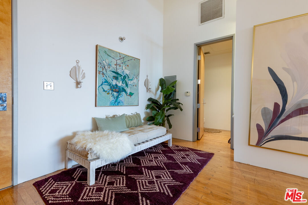 1850 E Industrial St Unit: 506