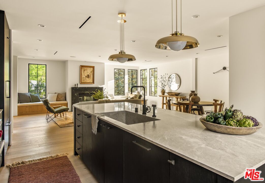 3378 Canton Ln