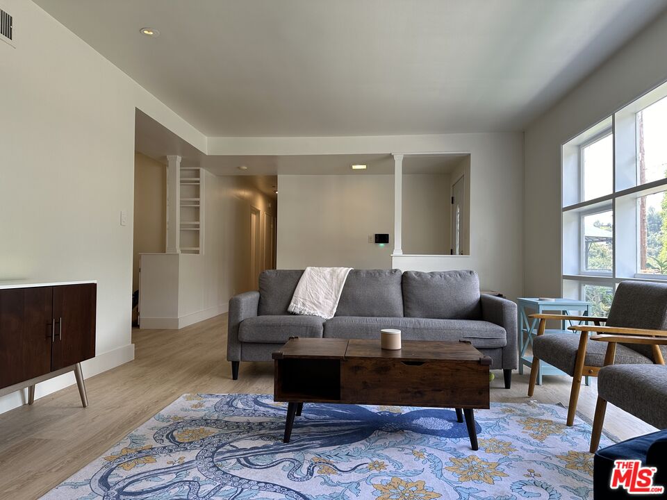 3409 Camino De La Cumbre