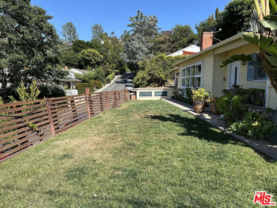 3409 Camino De La Cumbre
