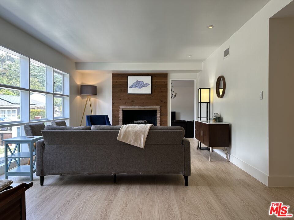 3409 Camino De La Cumbre