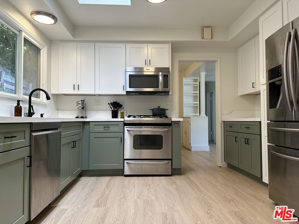 3409 Camino De La Cumbre