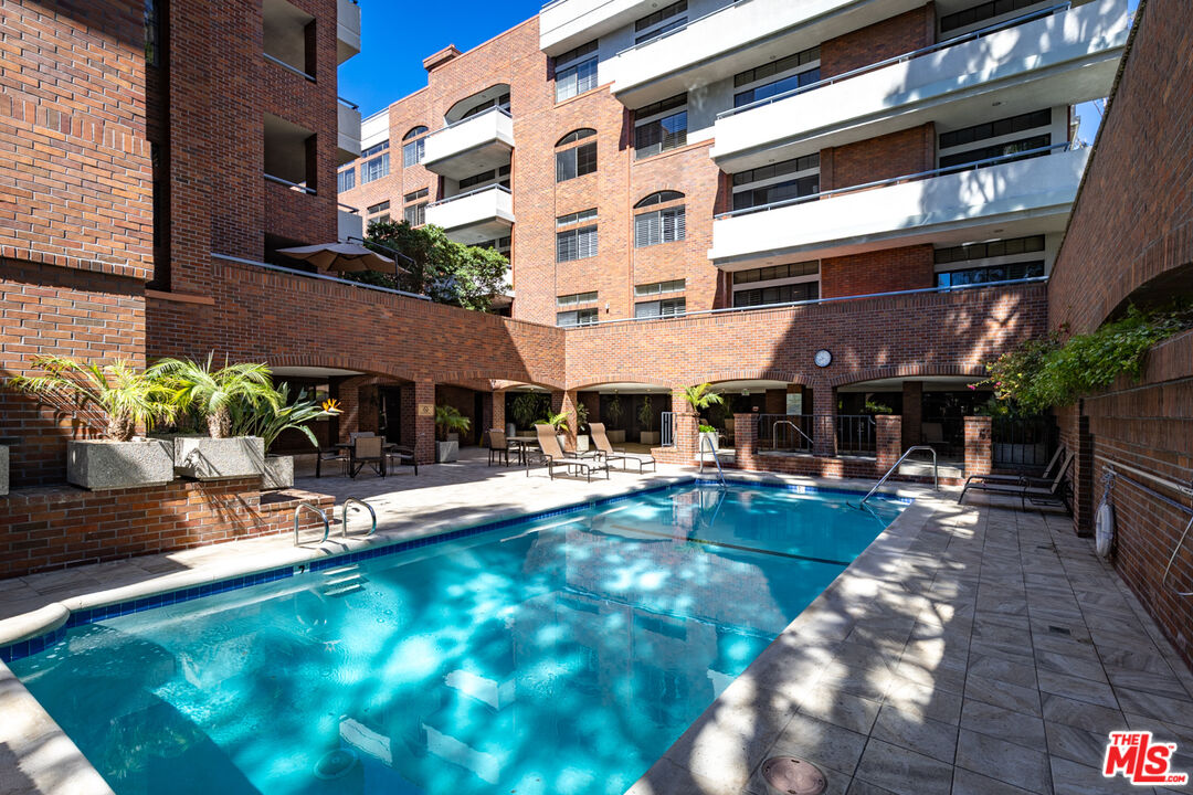 200 N Swall Dr Unit: 503