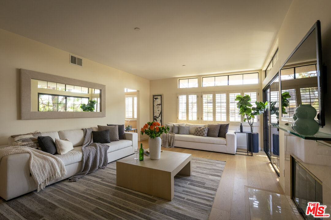 200 N Swall Dr Unit: 503