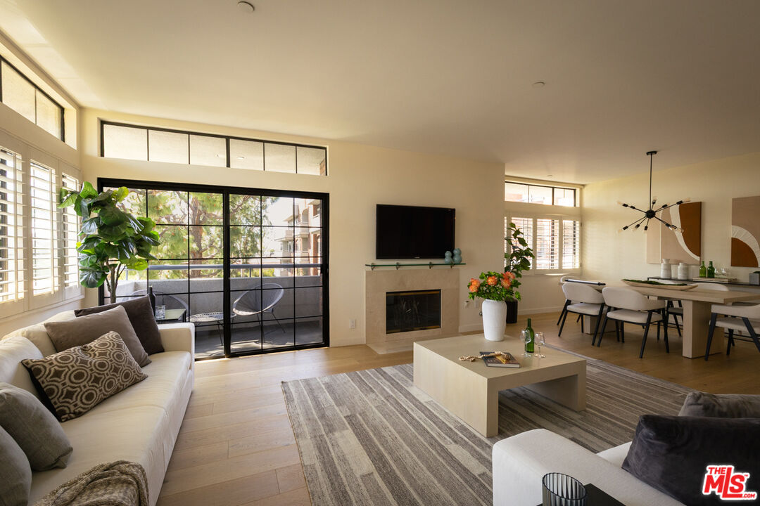 200 N Swall Dr Unit: 503