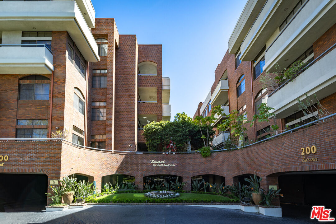 200 N Swall Dr Unit: 503