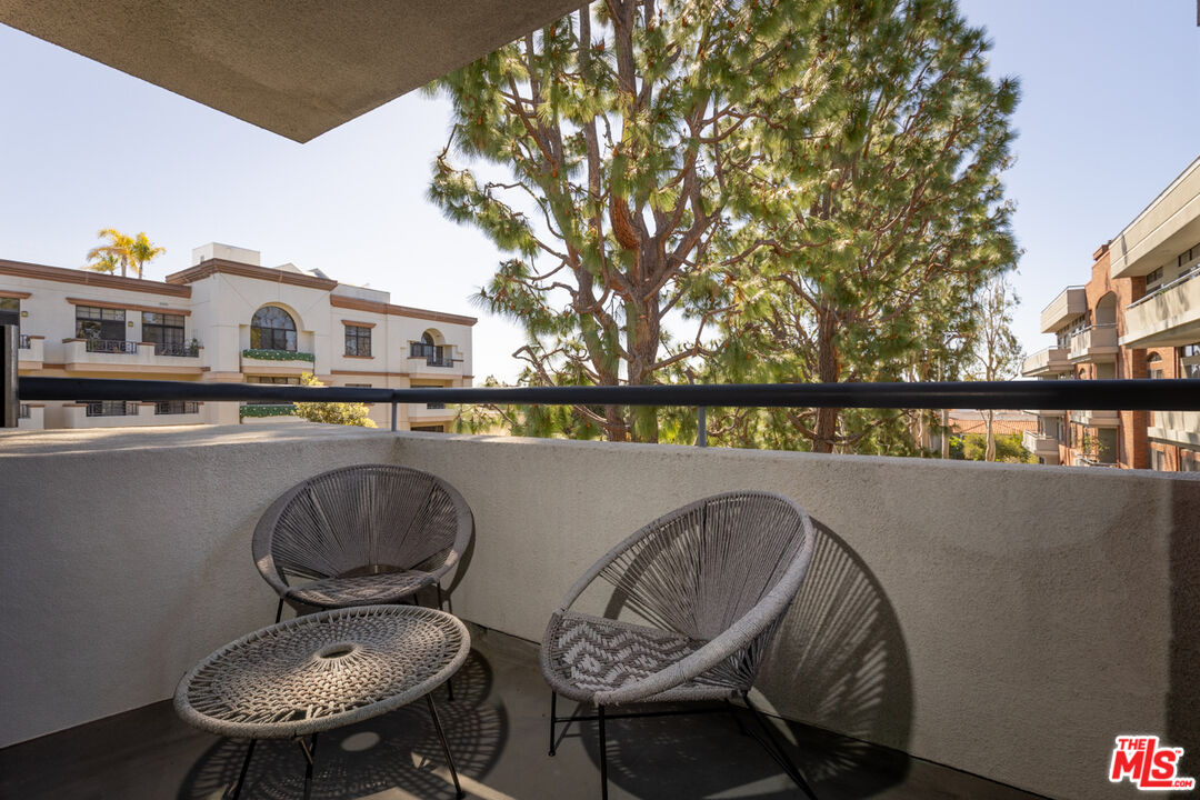 200 N Swall Dr Unit: 503