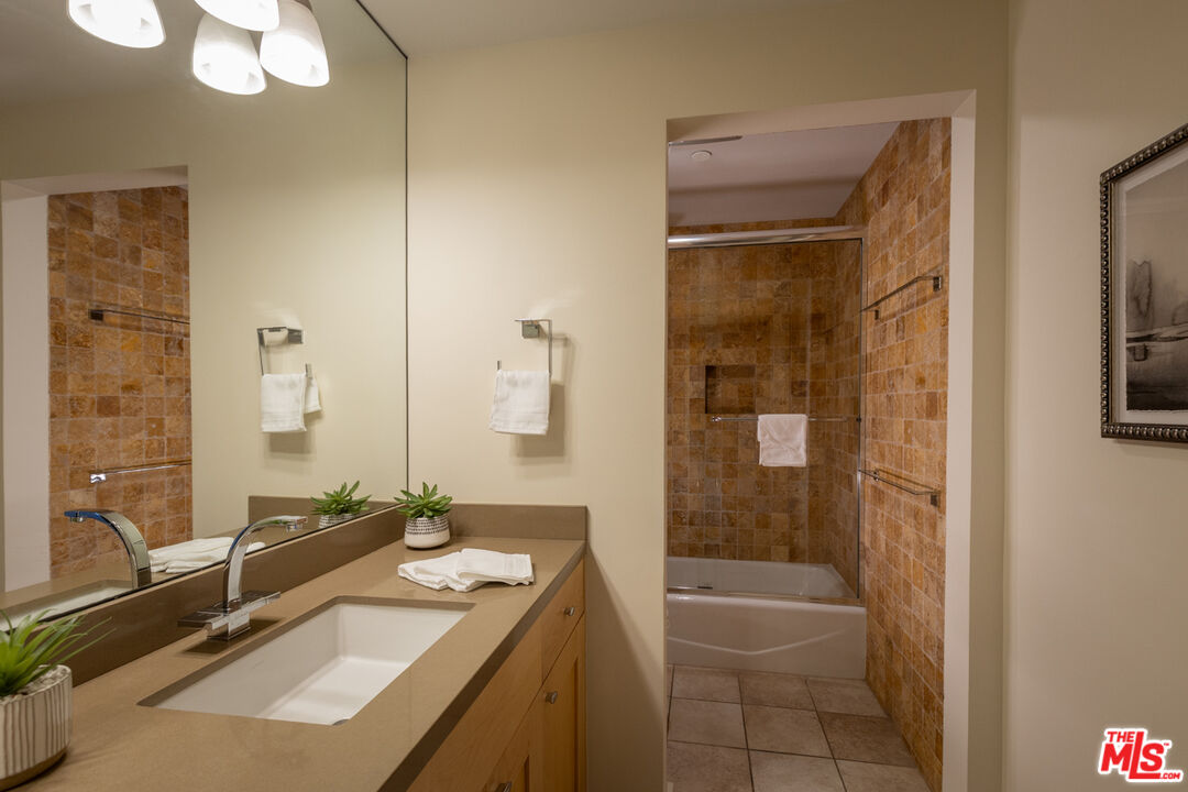 200 N Swall Dr Unit: 503
