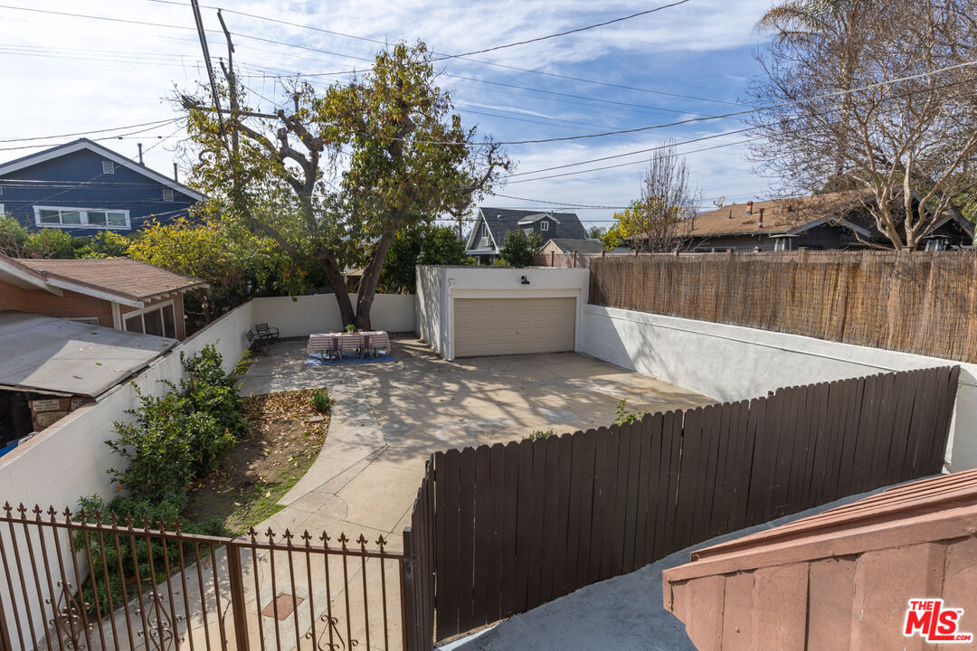 3170 Larga Ave