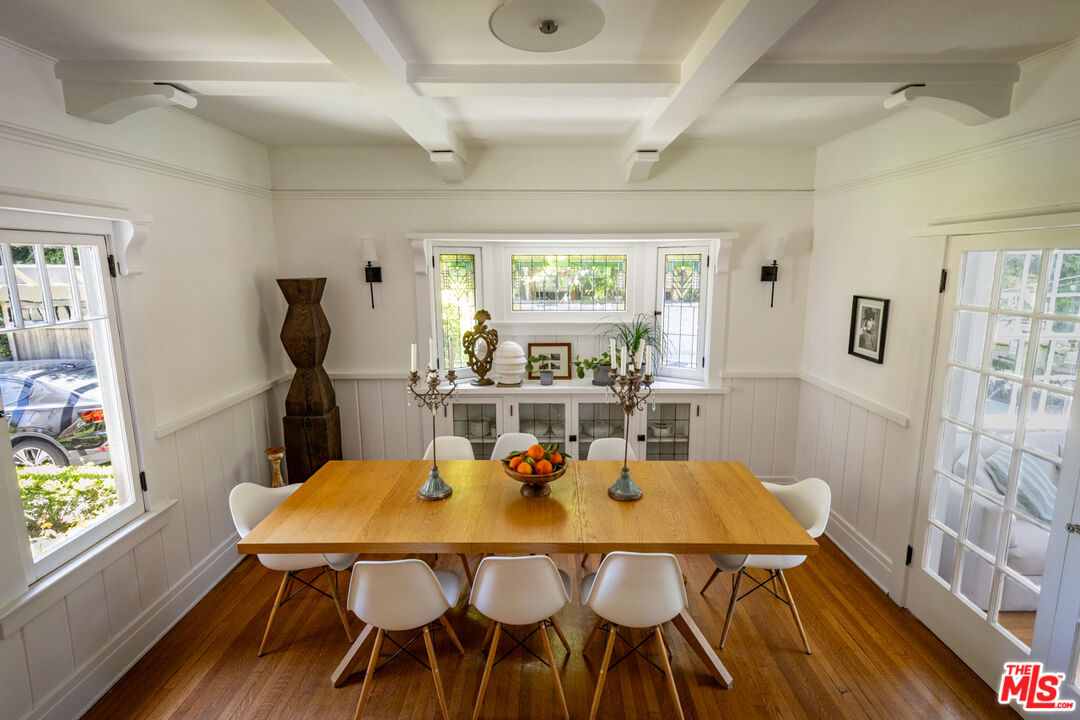 1957 Canyon Dr