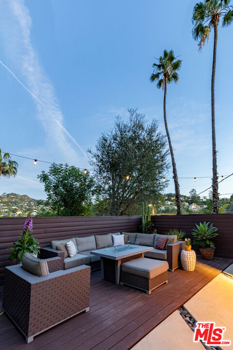 3374 Canton Way