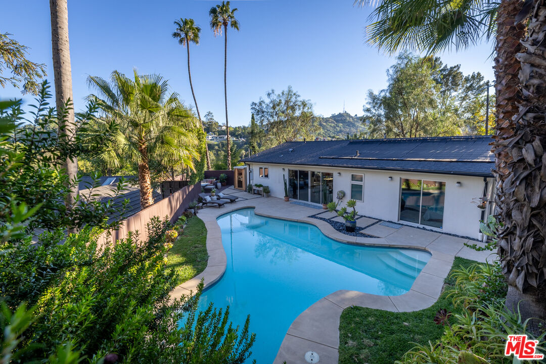 3374 Canton Way