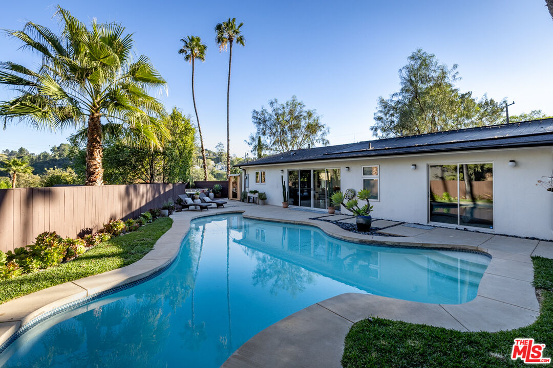 3374 Canton Way