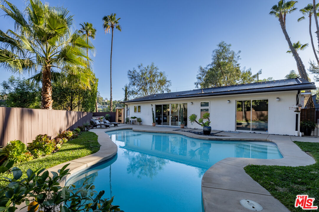 3374 Canton Way