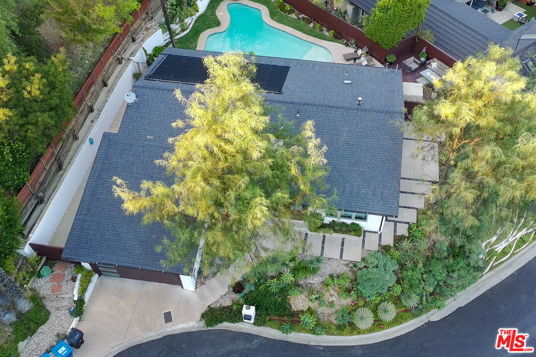 3374 Canton Way