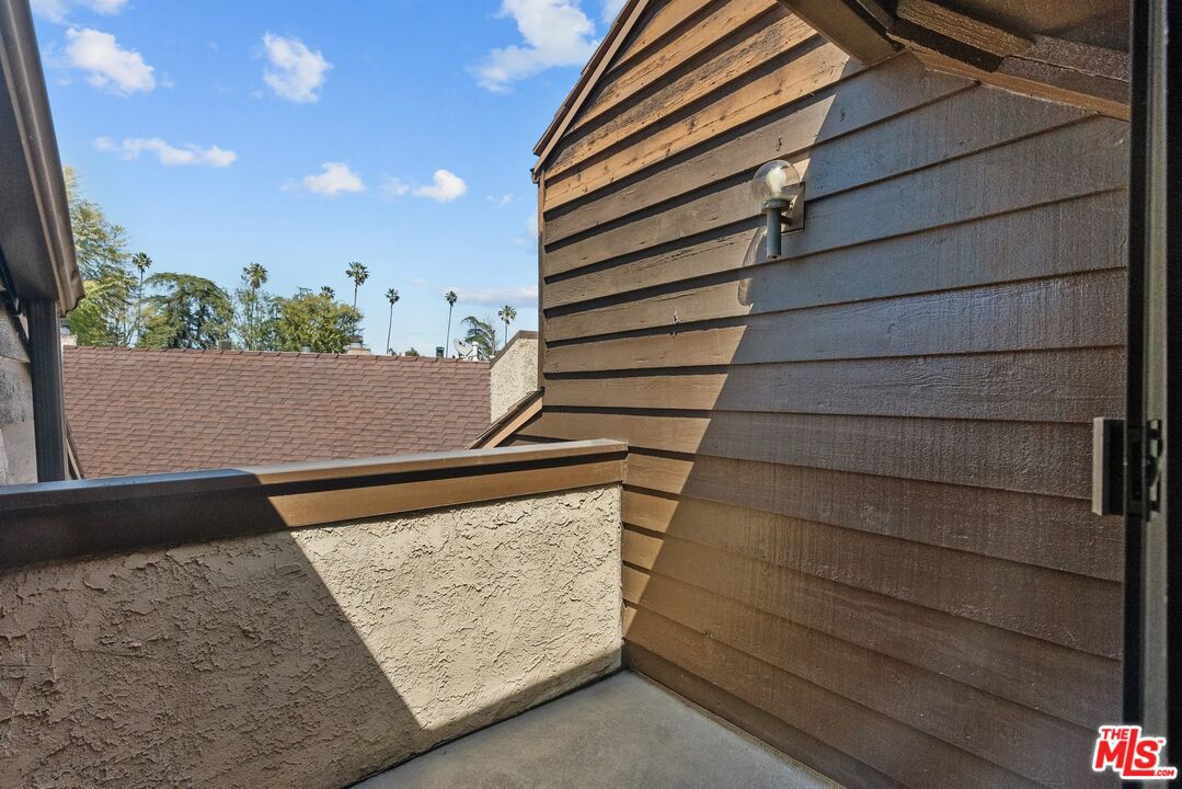 15050 Sherman Way Unit: 166