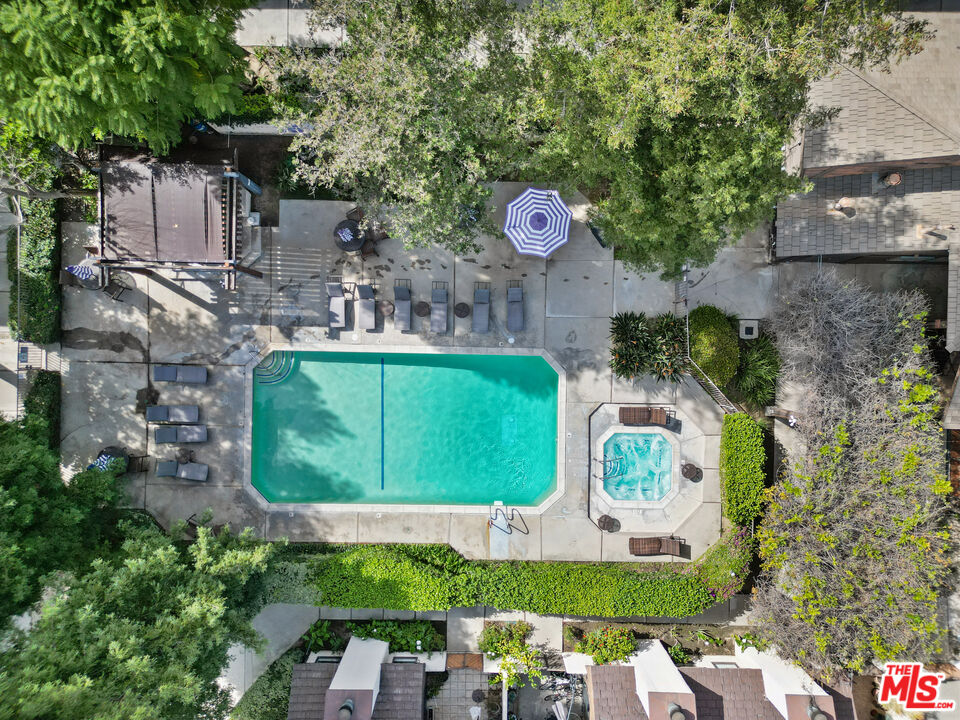 15050 Sherman Way Unit: 166