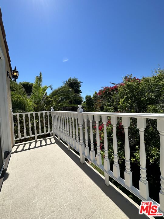 623 Palisades Ave