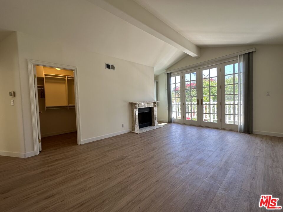 623 Palisades Ave