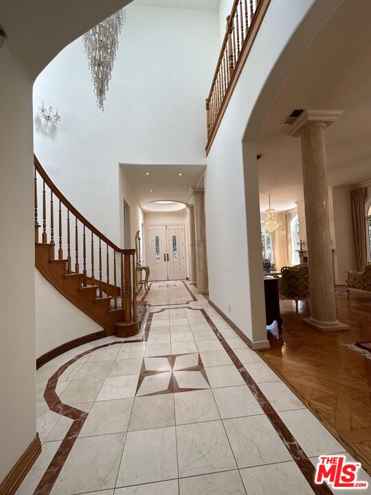 623 Palisades Ave