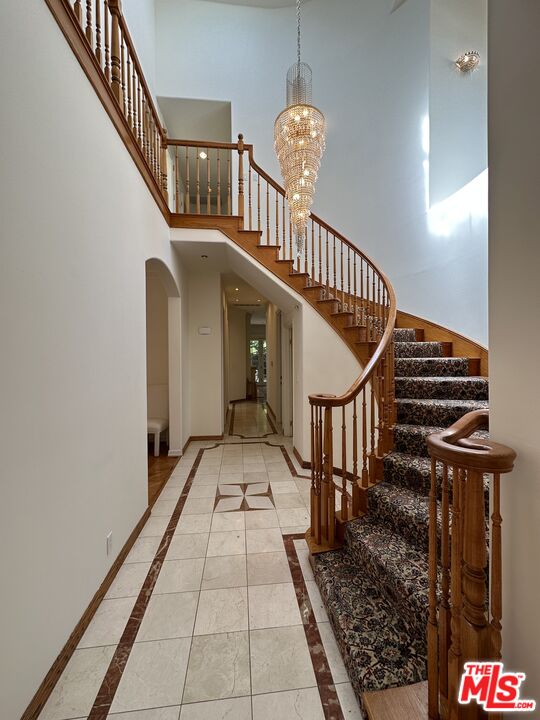 623 Palisades Ave