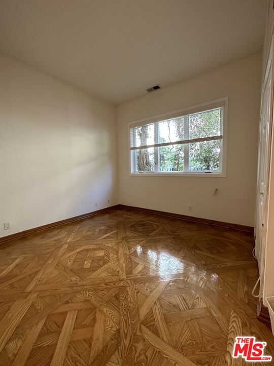 623 Palisades Ave