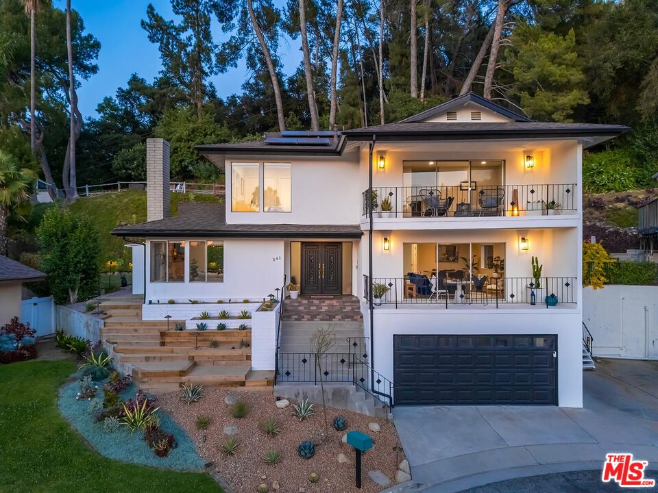 541 Martos Dr