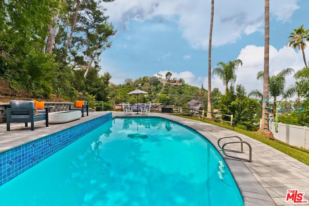 541 Martos Dr