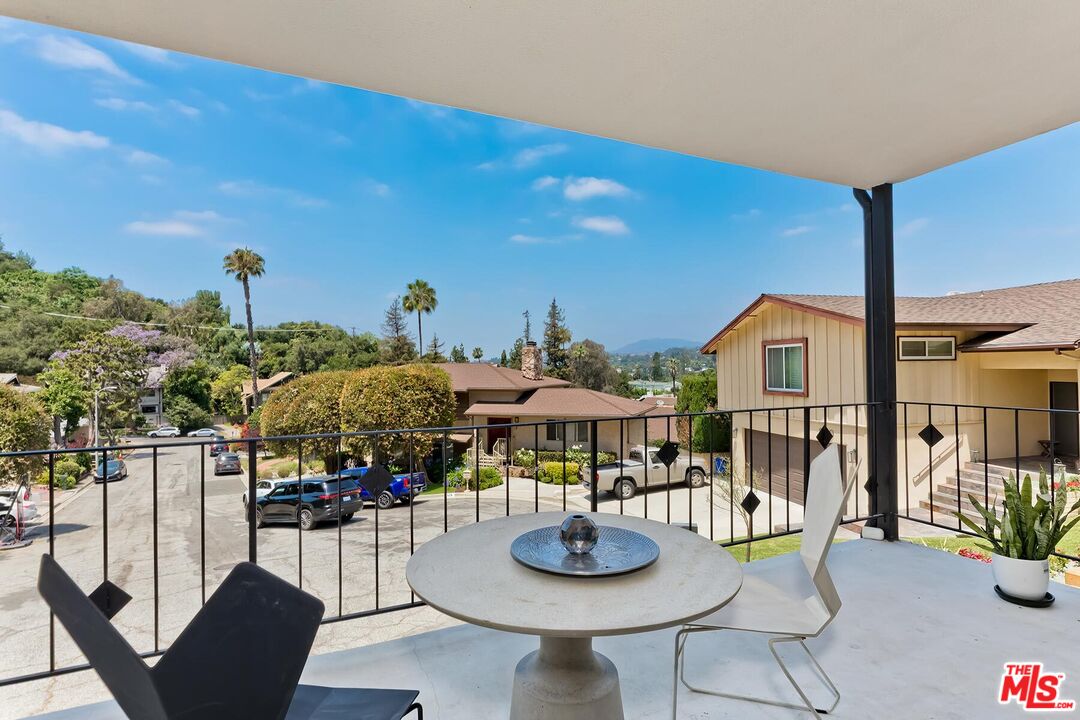 541 Martos Dr