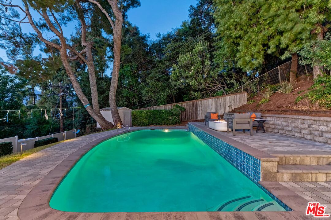 541 Martos Dr