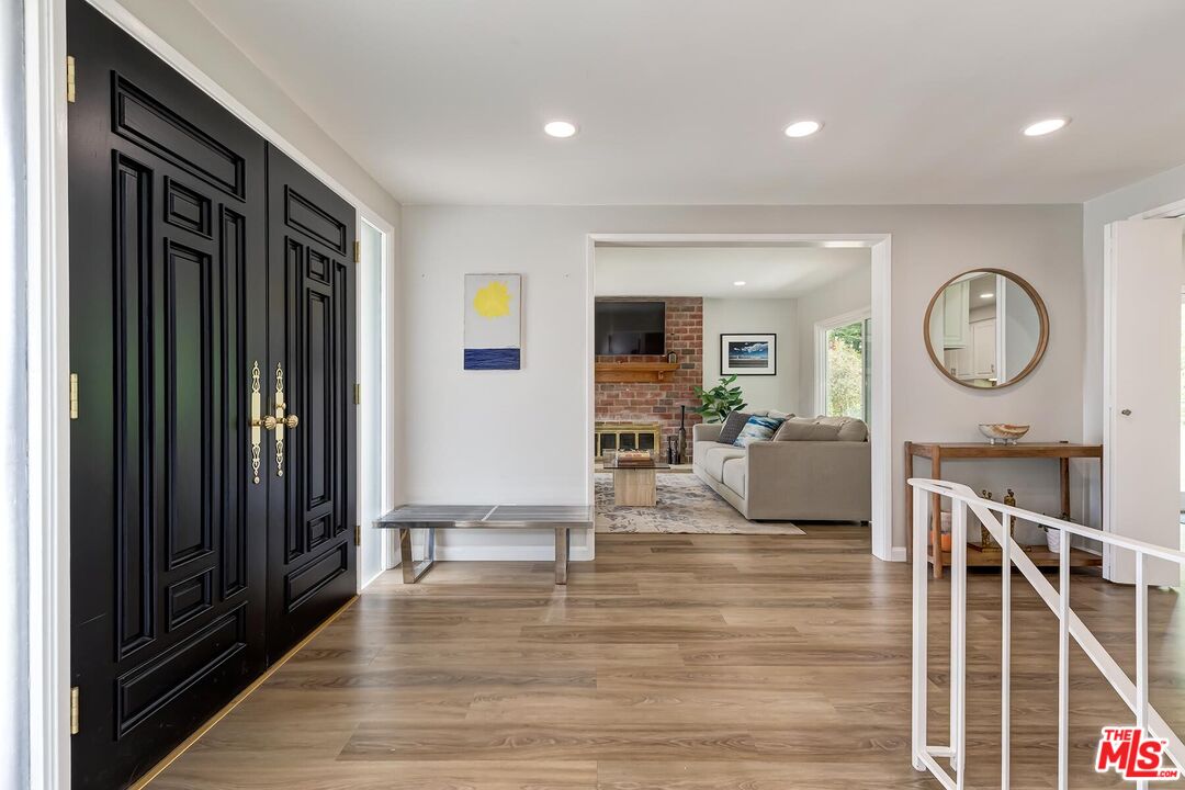 541 Martos Dr