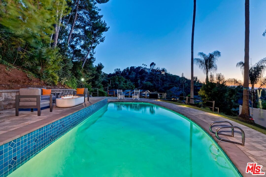 541 Martos Dr