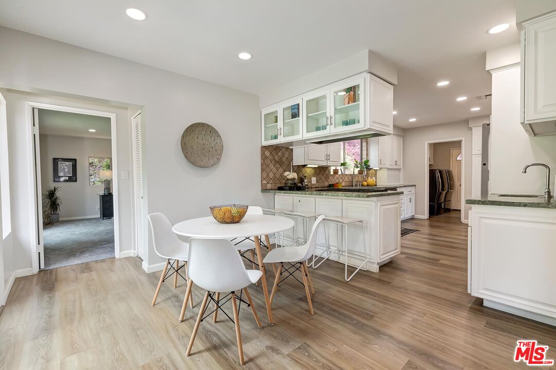 541 Martos Dr