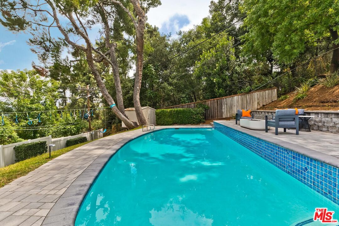 541 Martos Dr