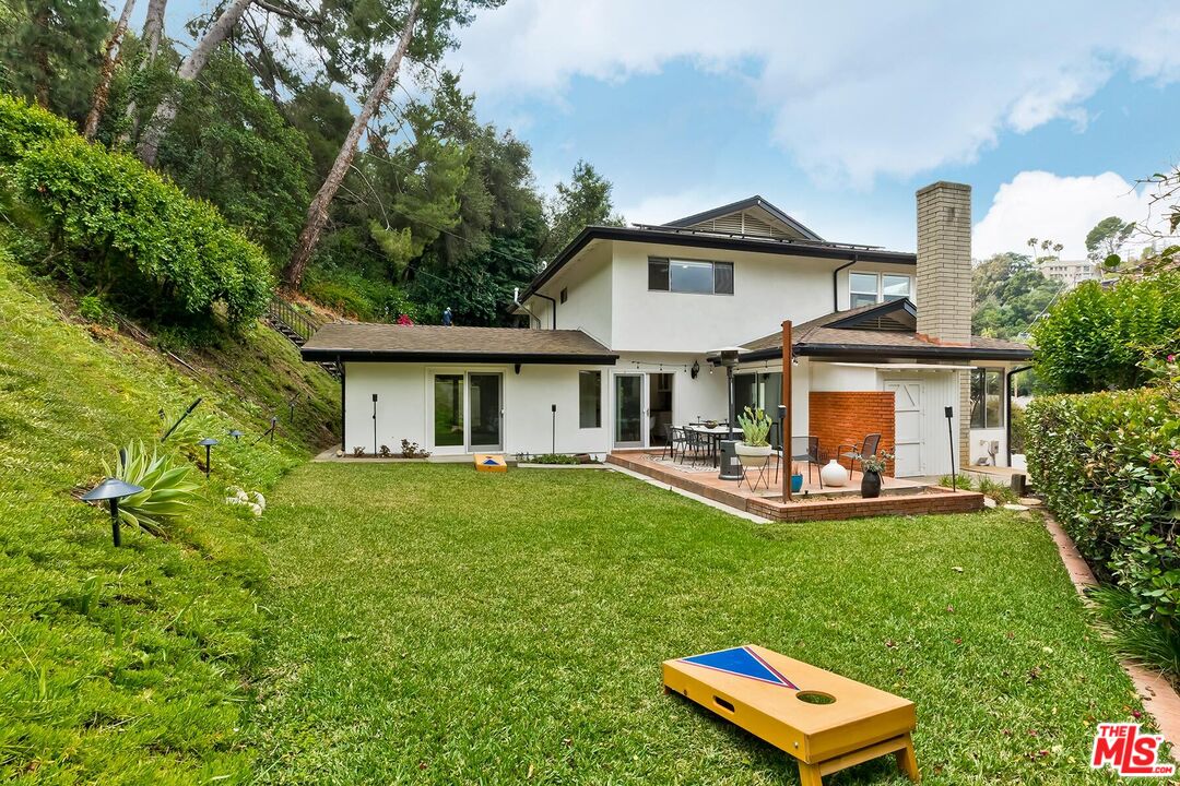 541 Martos Dr